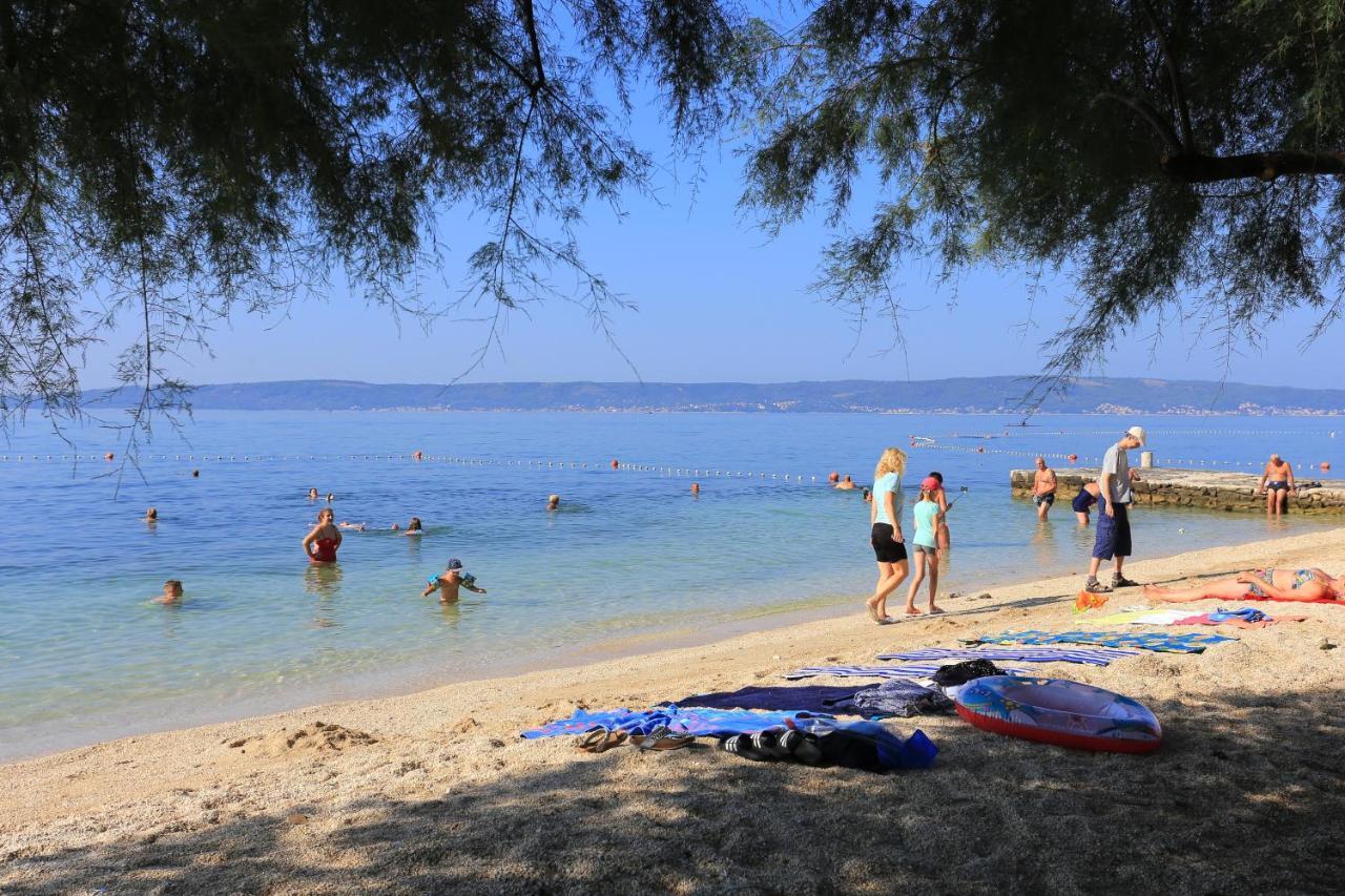 Apartments By The Sea Kastel Kambelovac, Kastela - 8679 Ngoại thất bức ảnh