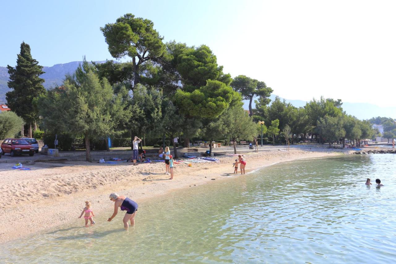 Apartments By The Sea Kastel Kambelovac, Kastela - 8679 Ngoại thất bức ảnh