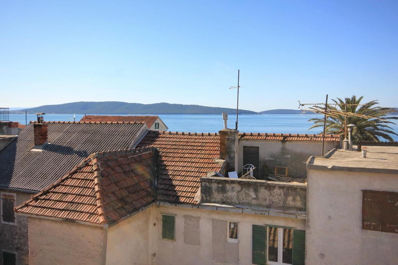 Apartments By The Sea Kastel Kambelovac, Kastela - 8679 Ngoại thất bức ảnh