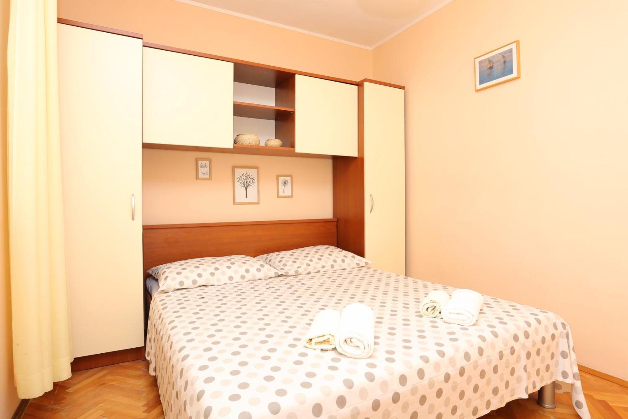 Apartments By The Sea Kastel Kambelovac, Kastela - 8679 Phòng bức ảnh
